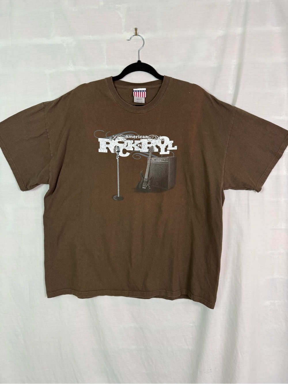Vintage Brown American Rock N Roll Guitar Graphic Tee Tshirt 2XL